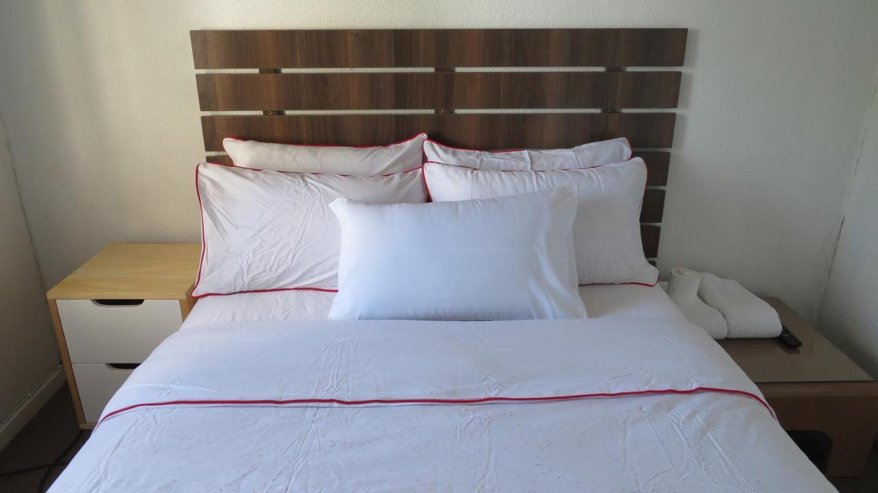 Maison d'hôtes Galaxy Sleep And Go Goodwood Le Cap